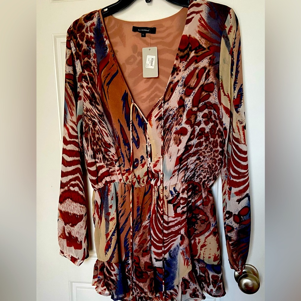 Olivevacous- NWT size large romper